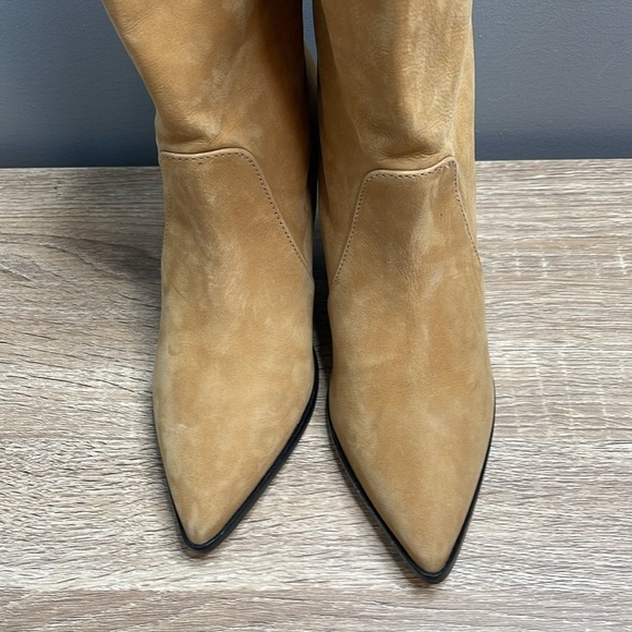 Schutz NWT Mackie Nubuck Leather Western Boots Honey Tan Pointed Toe Block Heel - Picture 3 of 10